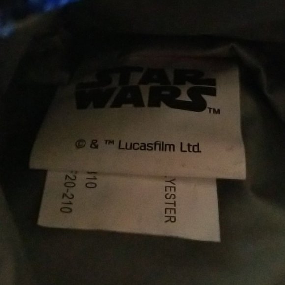 Star Wars Baby Yoda Kid's Circle Zipper Lunch Pail by Lucas Films - Picture 4 of 4